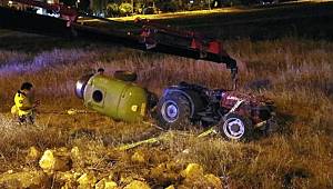 Şanlıurfa'da Traktör şarampole devrildi 1 kişi yaşamını yitirdi