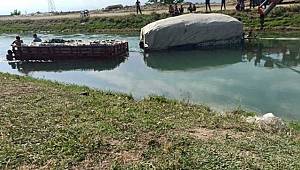 Tarsus'ta tarım işçilerini taşıyan traktör kanala düştü 10 kişi yaralandı