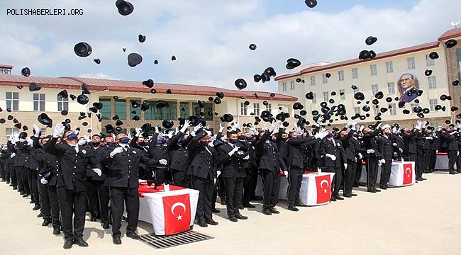 Adana’da 413 polis adayı mezun oldu