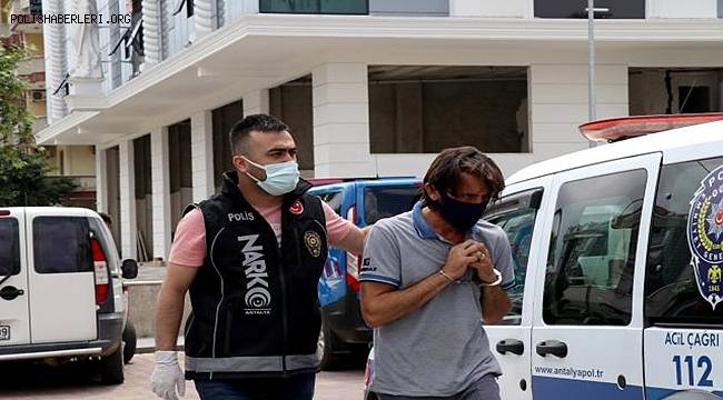 Alanya'da 2 ayrı adrese Polisten Uyuşturucu baskını 1 Şüpheli Gözaltına alındı