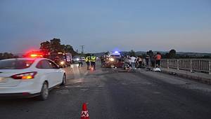 Çanakkale’deki feci kazada 3 kişi yaşamını yitirdi 4 kişi yaralandı