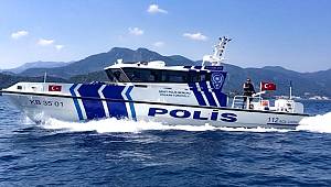 Deniz Polisi Görevde Denizler Emniyette  