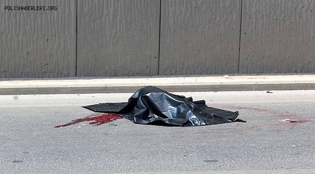 Gaziantep'te sollama yapan beton tankeri motosiklete çarptı 2 kişi yaşamını yitirdi 