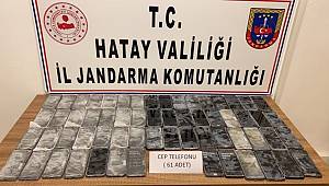 Hatay’da at arabası ile cep telefonu kaçakçılığı yapan şüpheli yakalandı