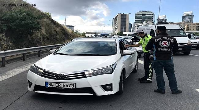 İstanbul'da çakarlı araç denetimi gerçekleştirdi 1 milyon 203 bin TL ceza kesildi