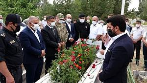 15 Temmuz şehidi Hamuryen kabri başında anıldı 