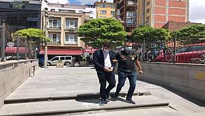 Otomobil satışında dolandırıcılık yaptıkları iddia edilen 2 şüpheli tutuklandı