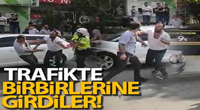 Gaziantep'te iki sürücünün sopa ve tekmeli kavgası güçlükle ayrıldı