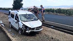 Gaziantep'te ticari aracın takla atması sonucu 1 kişi hayatını kaybetti