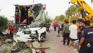 Mersin'de yolcu otobüsü şarampole devrildi 37 kişi yaralandı