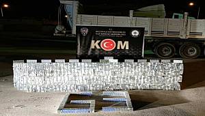 Şanlıurfa'da binlerce paket gümrük kaçağı sigara ele geçirildi