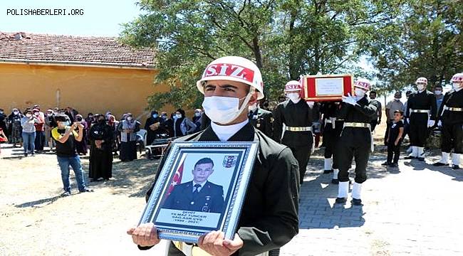 Şehit Astsubay Yılmaz Tuncer Son Yolculuğuna Uğurlandı
