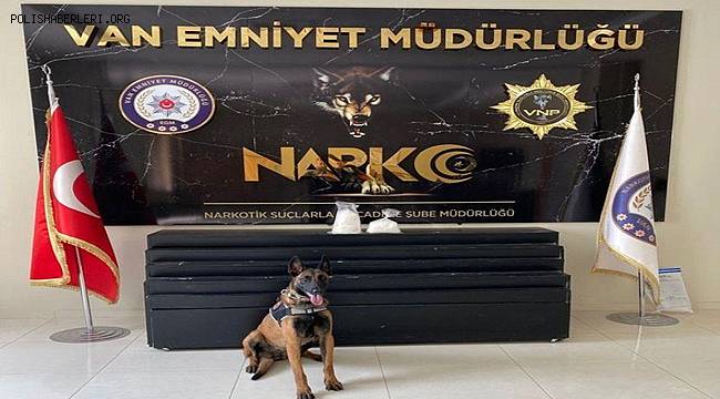 Van'da 'Thor' ve 'Irmak' ile düzenlenen operasyonda 43 kilo eroin ele geçirildi