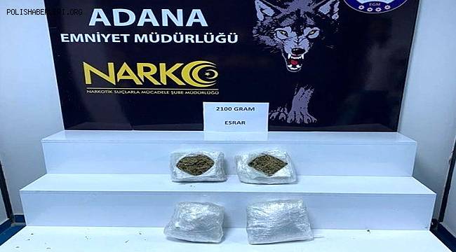 Adana'da yolcu otobüsünde yolcunun çantasından 2 kilo 100 gram esrar çıktı