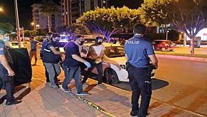 Antalya'da direksiyon başında şüpheli ölüm
