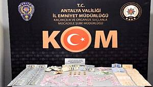 Antalya merkezli 7 ildeki FETÖ operasyonuna 23 tutuklama