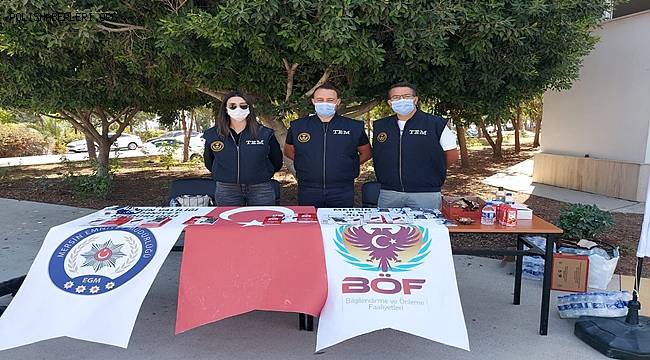 Mersin TEM polisi, üniversite öğrencilerini terör konusunda bilgilendirdi