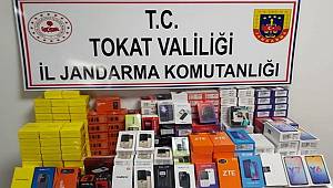 Tokat'ta 247 kaçak cep telefonu ele geçirildi