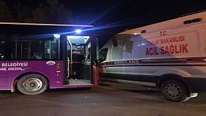 Van'da ambulans belediye otobüsü ile çarpıştı 2 kişi yaralandı