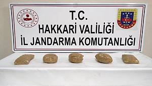 Yüksekova'da 3 kilo metamfetamin maddesi ele geçirildi