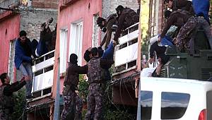 72 yıl hapis cezasıyla aranırken ablasını ve yeğenlerini rehin alan hükümlü yakalandı