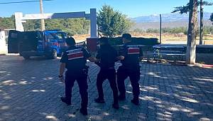 Antalya'da hakkında 12 yıl kesinleşmiş hapis cezası bulunan firari hükümlü yakalandı