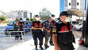 Antalya'da jandarmadan fuhuş operasyonu 2 gözaltı