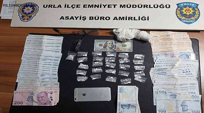 İzmir'de kokain baskınında 2 şüpheli yakalandı