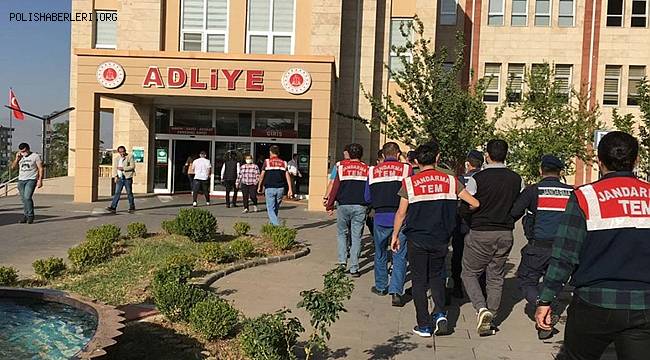 Kahramanmaraş merkezli DEAŞ operasyonunda yakalanan 5 şüpheli tutuklandı