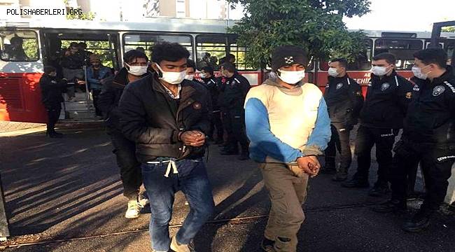 Adana'da yakalanan 120 düzensiz göçmen sınır dışı edilecek