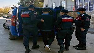 Gaziantep'te müşterilerin kart bilgileriyle internette harcama yapan zanlı tutuklandı