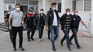 Mersin'deki cinayetle ilgili 3 şüpheli tutuklandı