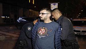 Önce polise sonra polis otosuna çarptı, yaya olarak kaçarken yakalandı