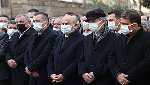 Vali Demirtaş, eski Mardin Milletvekili Nehrozoğlu’nun Cenaze Törenine Katıldı