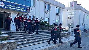 Antalya'da aranan firari 2 hükümlü yakalandı