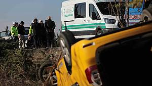 Gaziantep'te şarampole devrilen taksinin sürücüsü öldü 