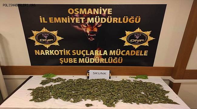Osmaniye'de yolcu otobüsünde 3 kilo 400 gram uyuşturucu ele geçirildi 