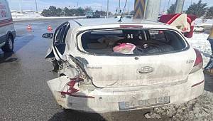 Afyonkarahisar’da trafik kazası, 1 ölü, 5 yaralı