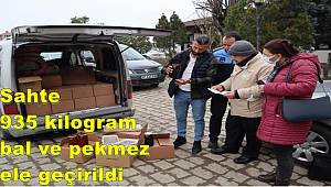 Düzce'de sahte olduğu değerlendirilen 935 kilogram bal ve pekmez ele geçirildi