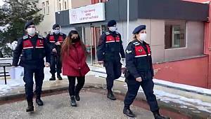 Gaziantep'te babasını öldüren genç kız, cezasının onanması ardından Denizli'de yakalandı