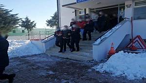 Gaziantep'te sahte belgelerle icralık araçları satan şebekeye operasyon