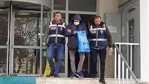 Kayseri'de aranan şahıs banyoda saklanırken yakalandı