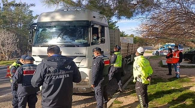 Mersin'de drone destekli trafik denetimi