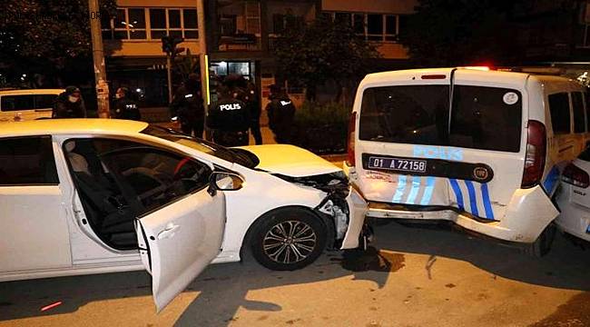 Seyir halindeyken bayılan sürücü polis aracına arkadan çarparak durabildi