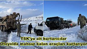 TSK'ya ait kurtarıcılar TAG Otoyolu'nda mahsur kalan araçların kurtarılmasına yardım ediyor