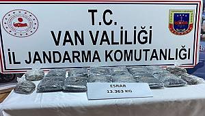 Van'da kamyon kasası içerisinde uyuşturucu madde ele geçirildi