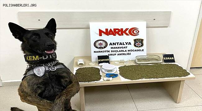 Antalya'da uyuşturucu operasyonunda yakalanan 2 zanlı tutuklandı