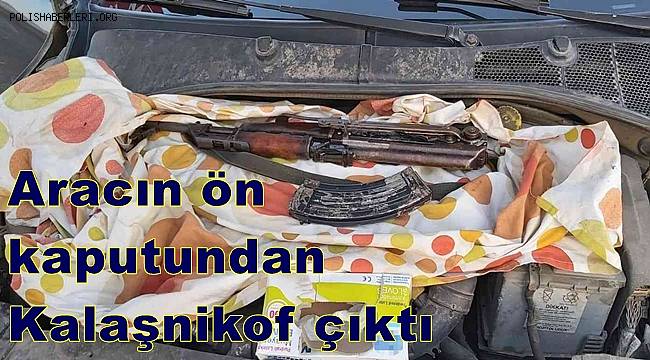 Diyarbakır'da aracın ön kaputunda şarjörü dolu uzun namlulu silah geçirildi 