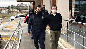İzmir'de tonlarca inşaat malzemesi çaldılar, polisten kurtulamadılar