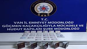 Van'da Sahte Pasaport Bastıran Kişiler Yakalandı